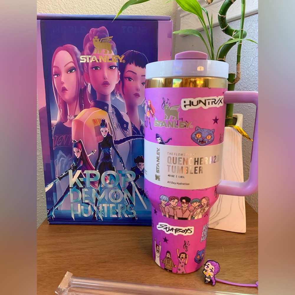 K-Pop demon hunters 40oz Stanley tumbler